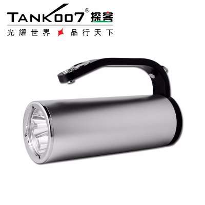 TANK007探客LED強光手電筒的基本結構及性能特點